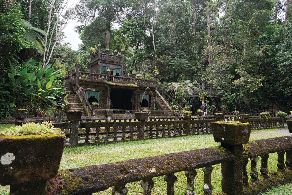 paronella park castle