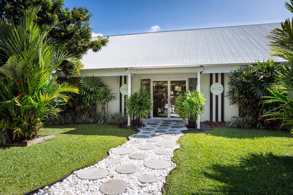 entrance to spaq at qt port douglas
