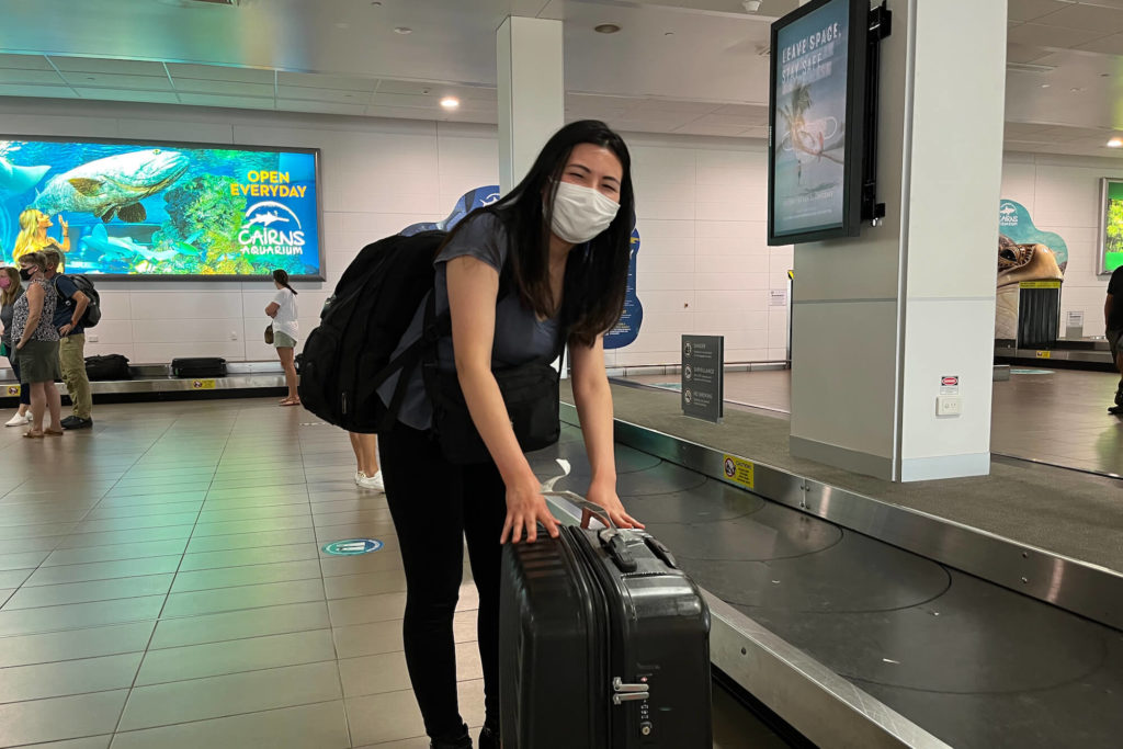 ケアンズ空港到着